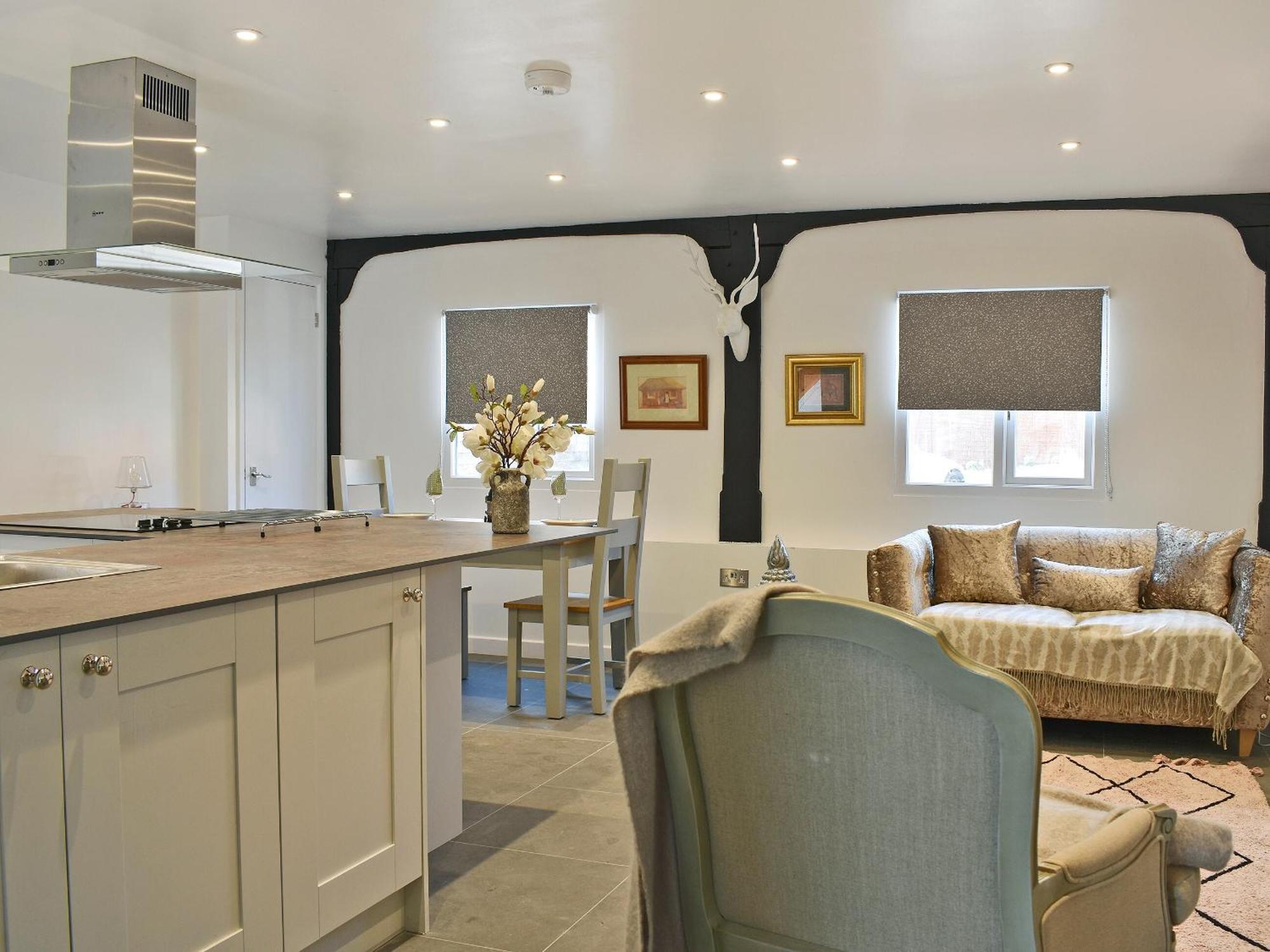 The Coach House Villa Peldon Exterior photo